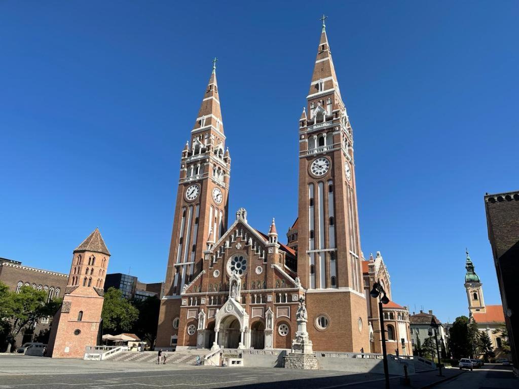 University City Life Bestern Szeged Exterior photo